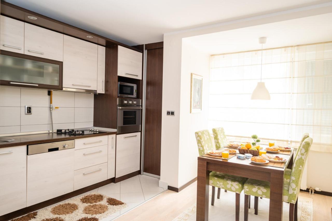 Bright 1Bdr Apartment In The City Center サラエヴォ エクステリア 写真